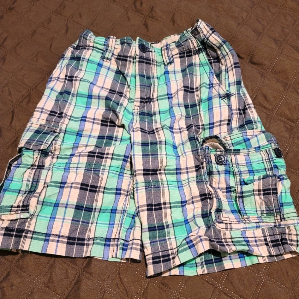 Boys Cargo Shorts Gently Worn size 10